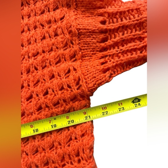 Free People Ladies Chunky Knit Orange Sweater Size Small - Picture 8 of 8